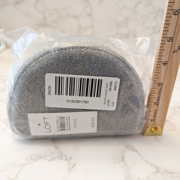 Loft Jewelry Case - Picture 5 of 6